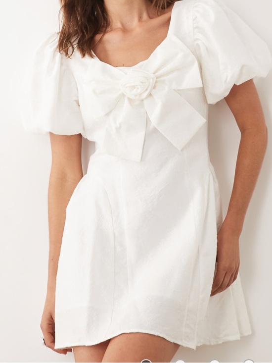 Sister Jane Dresses & Skirts - Sister Jane cute Ivory dress